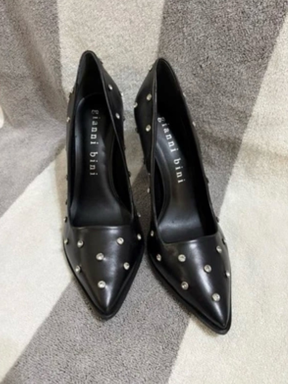 Gianni Bini Black Studded Pointed-Toe Pumps 8M